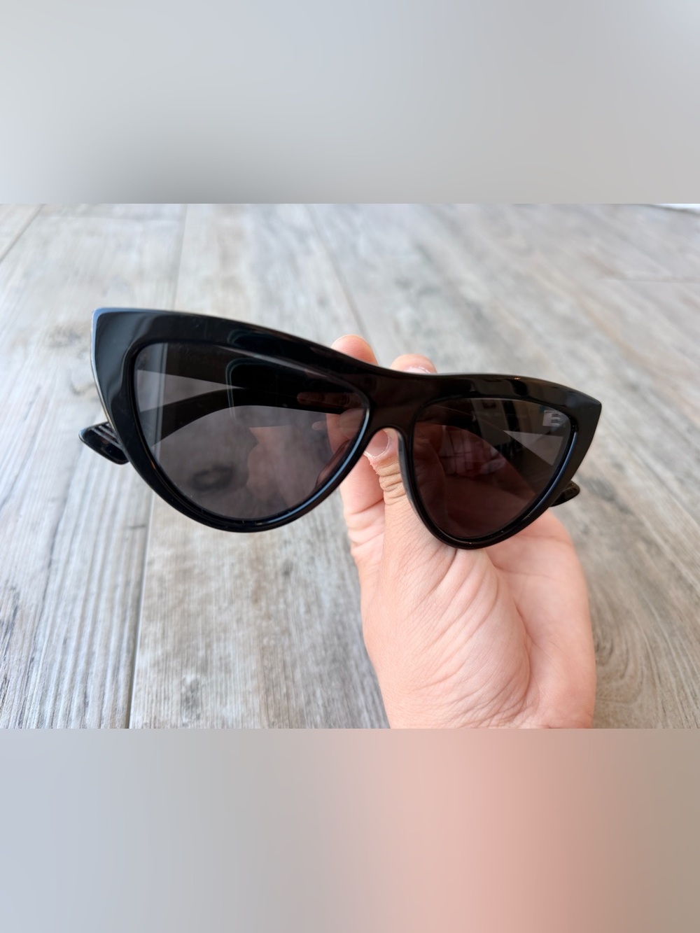 Bottega Veneta BV1018S Black Acetate Cat Eye Luxury Sunglasses Japan